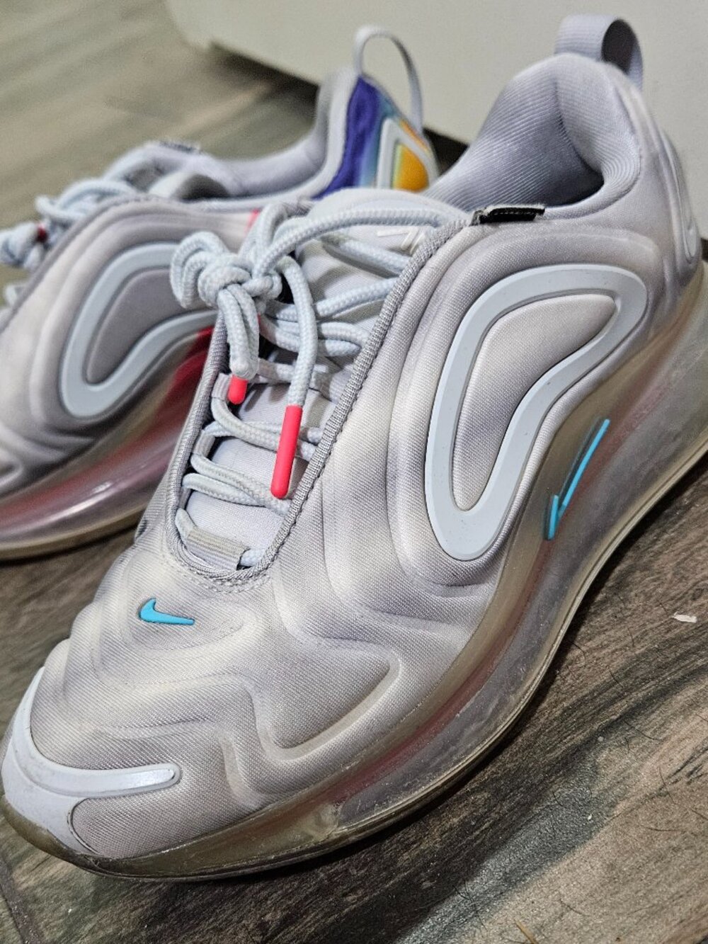 Running shoes